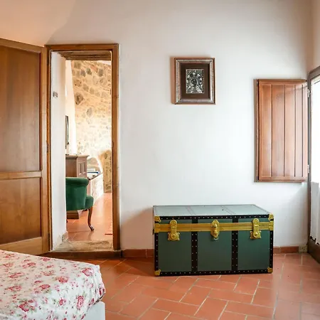 Country house Borgo Cerbaiola *